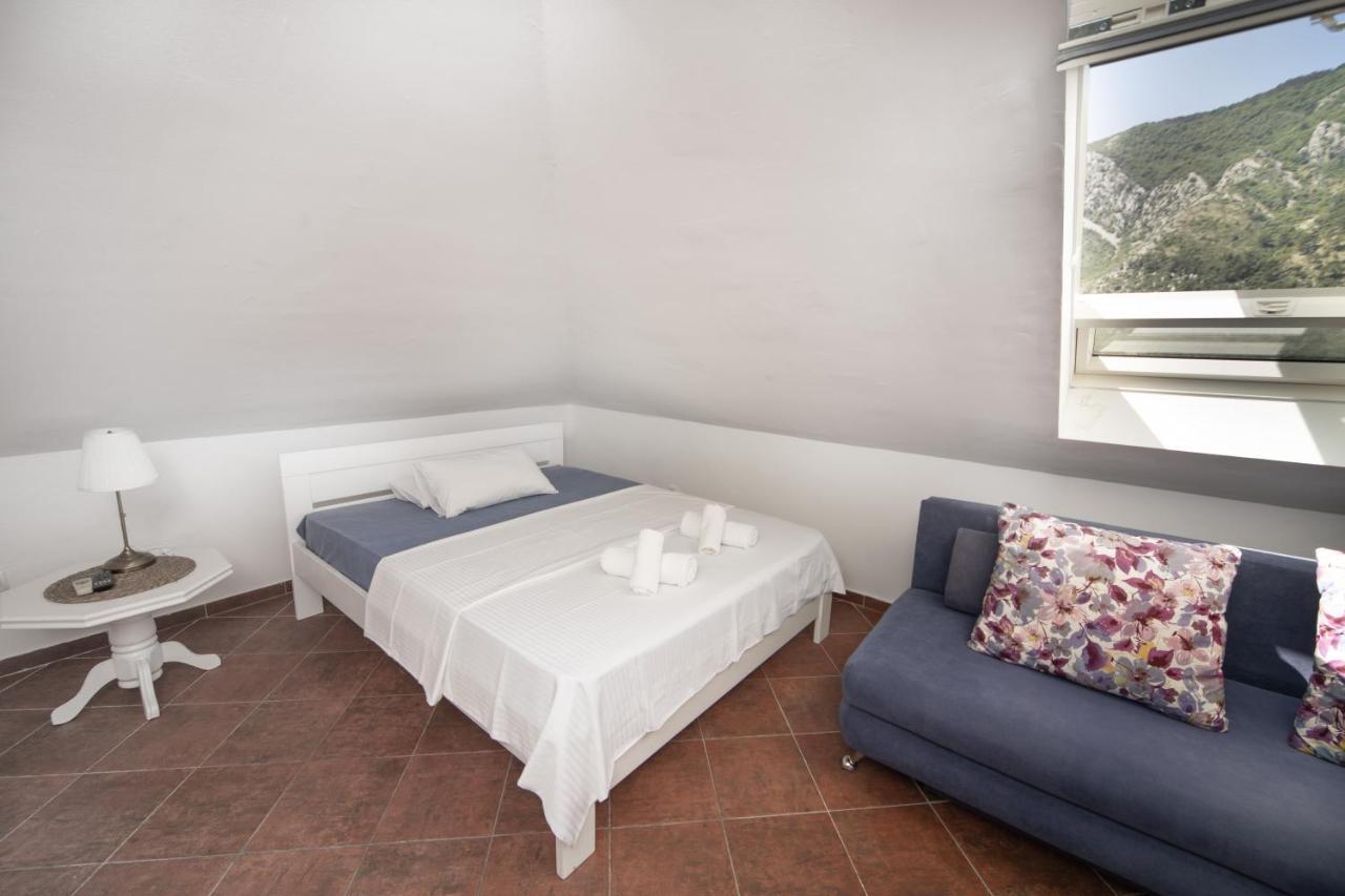 Kamena Palata Apartments Kotor Dış mekan fotoğraf