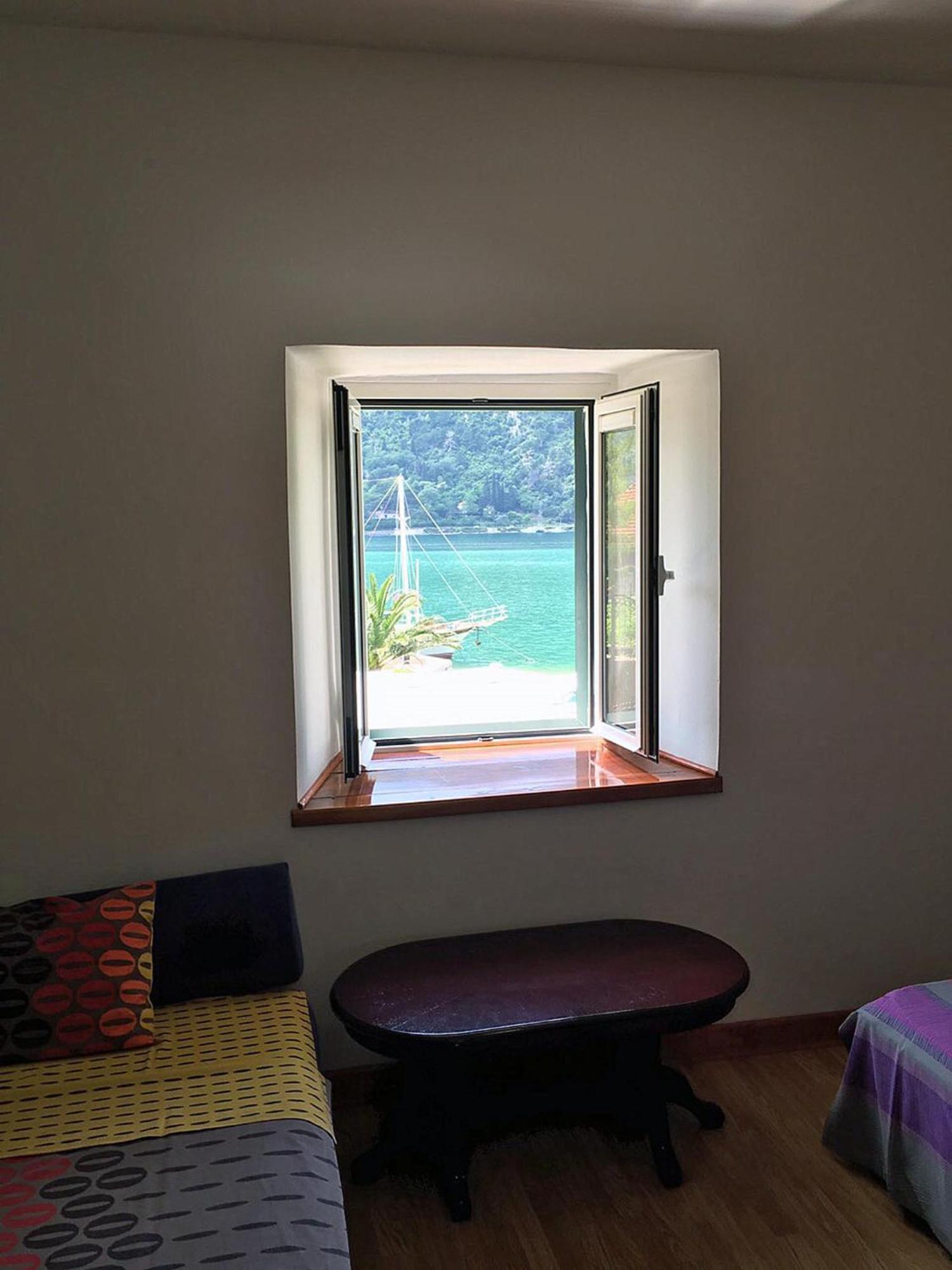 Kamena Palata Apartments Kotor Oda fotoğraf