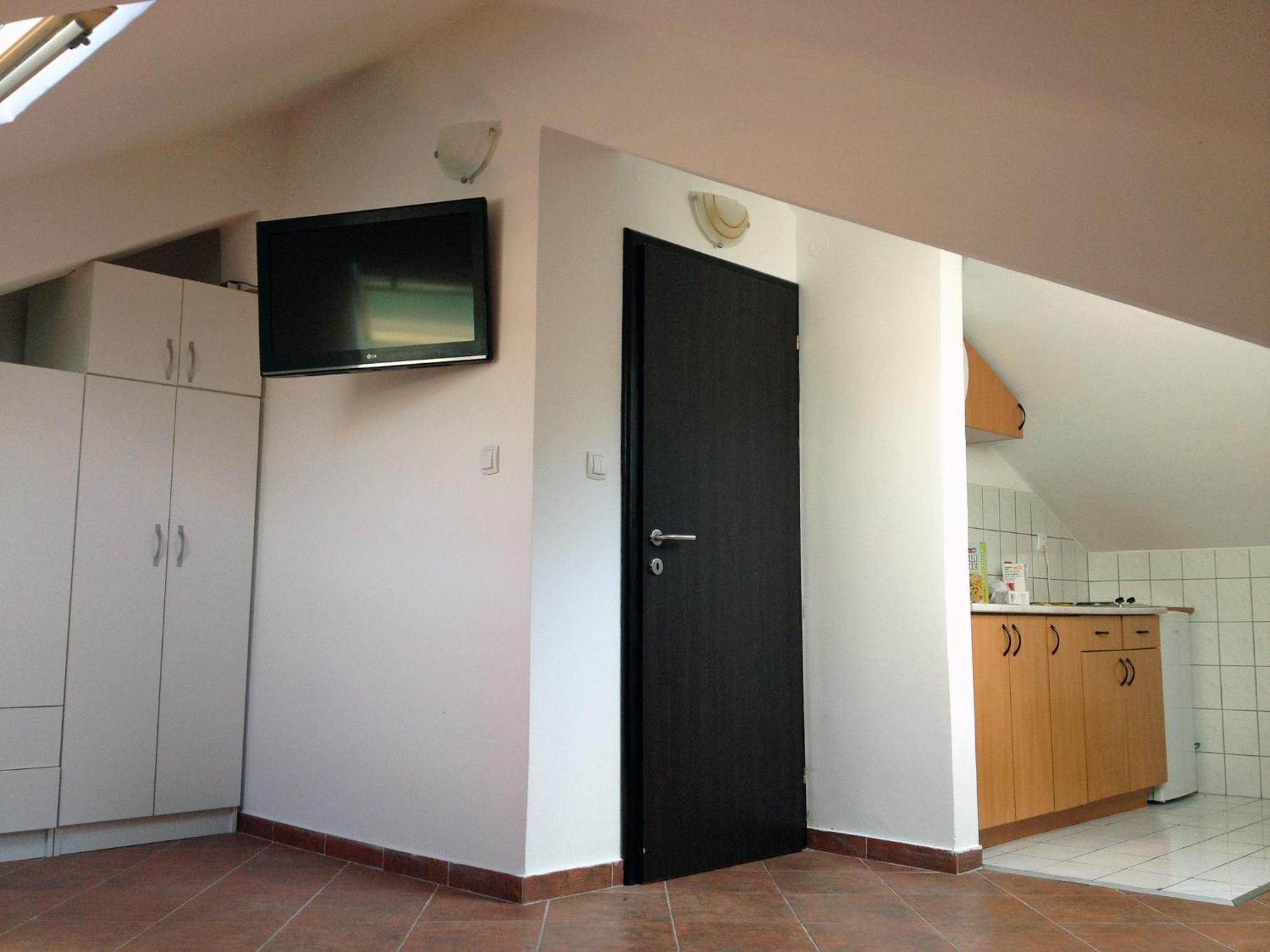 Kamena Palata Apartments Kotor Oda fotoğraf
